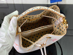 LO - LV Bags - 15239