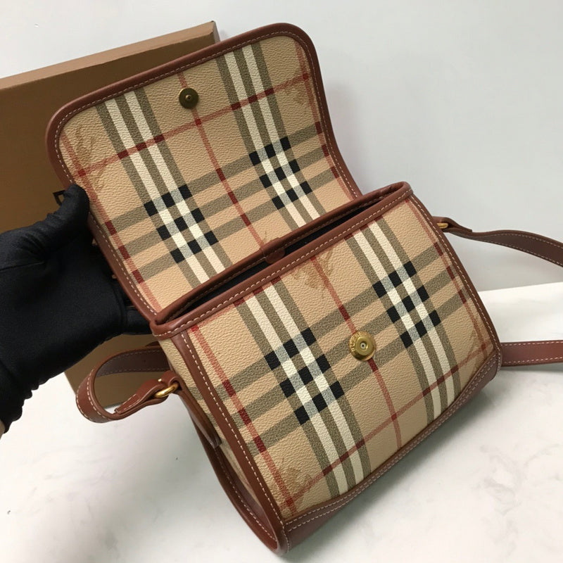 LO - B-BERRY BAGS - 524