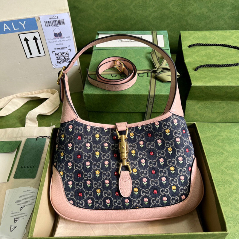 LO - GCC Bags - 4931