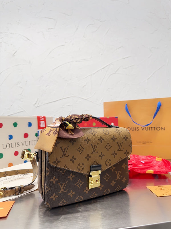 LO - LV Bags - 15056