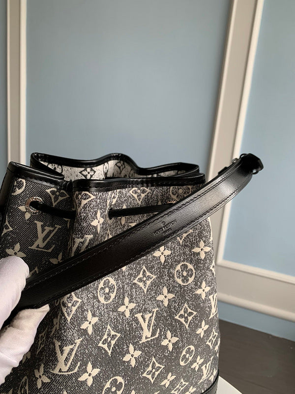 LO - LV Bags - 16100