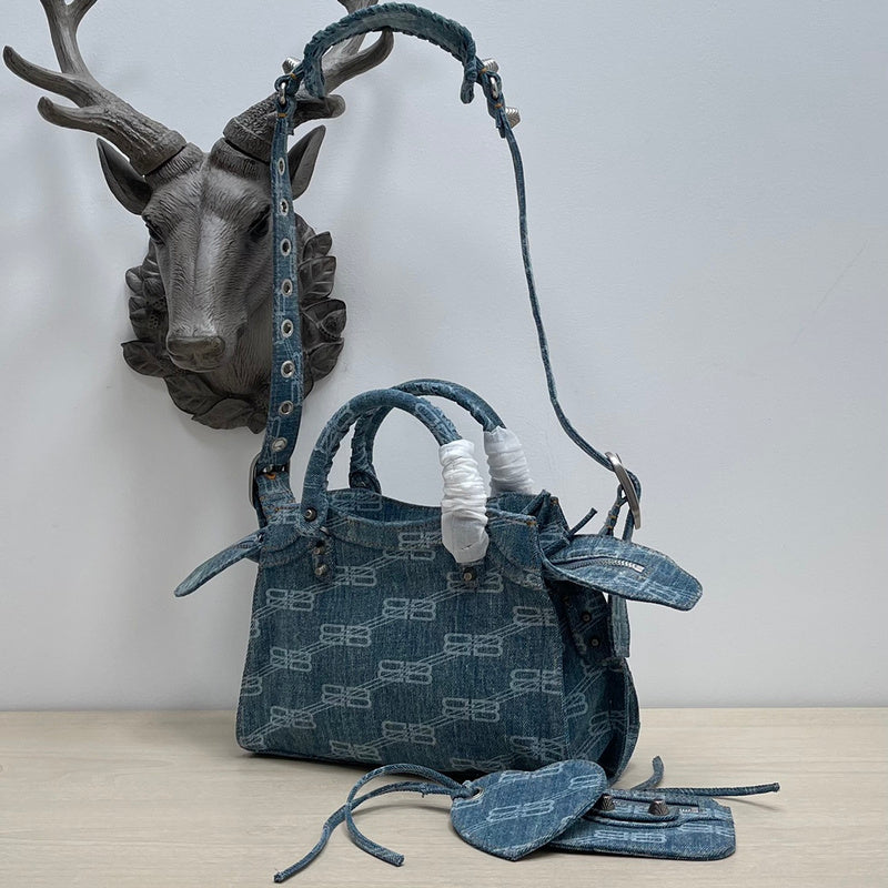 LO BAGS - BGA BAGS - 323