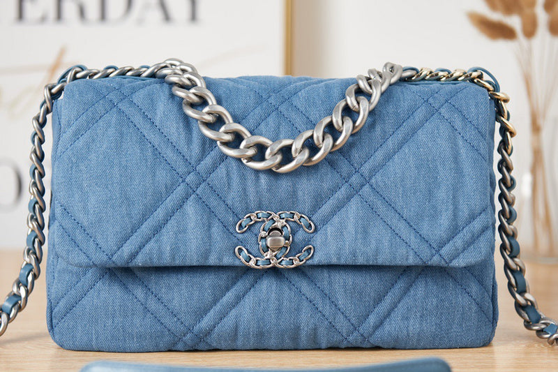 LO - CHL Bags - 2014