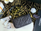CHL -  Classic Shoudlerbag Black For Women 9.8 in / 25 LO