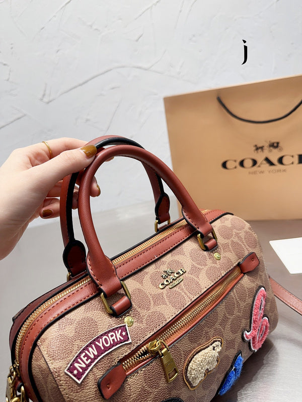 LO - CCH Bags - 390