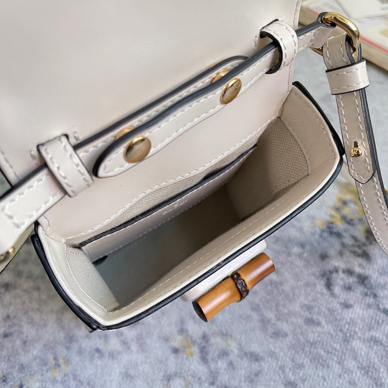 LO - GCC Bags - 1940