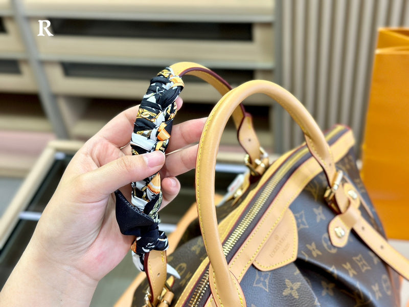 LO - LV Bags - 15011