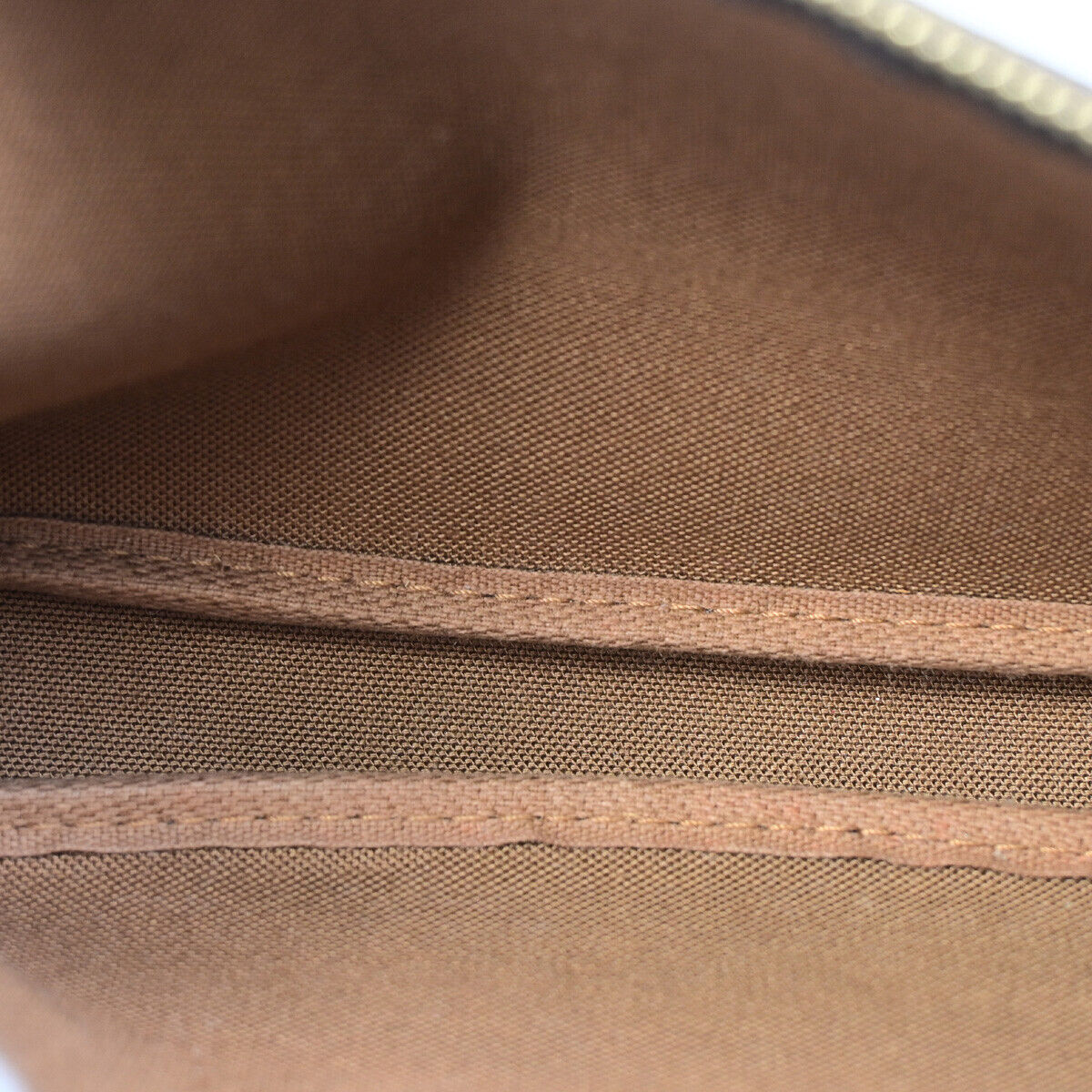 LO-LV bags 973