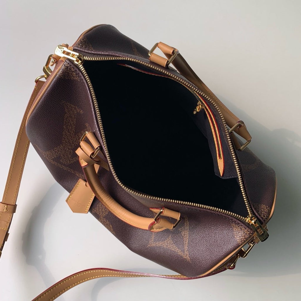 LO-LV bags 8797