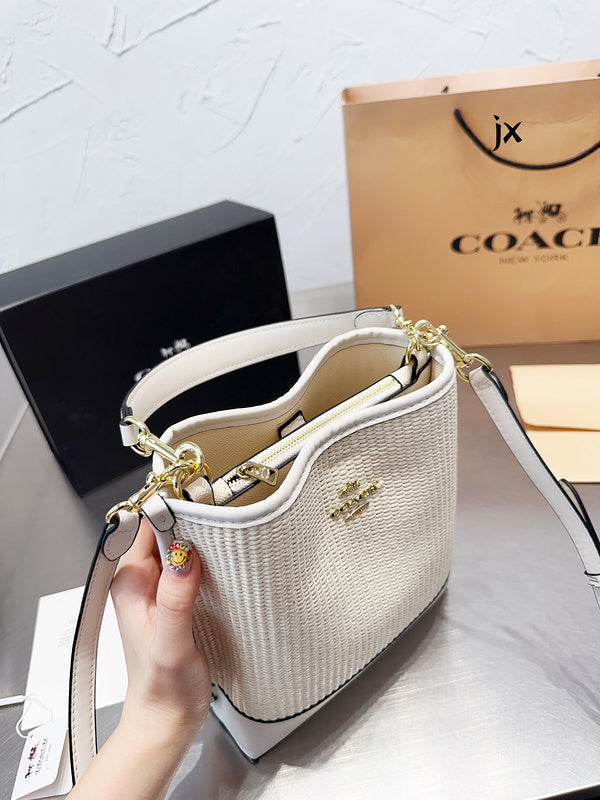 LO - CCH Bags - 023