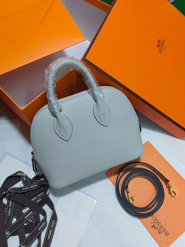 LO - HMS Luxury Bags - 820