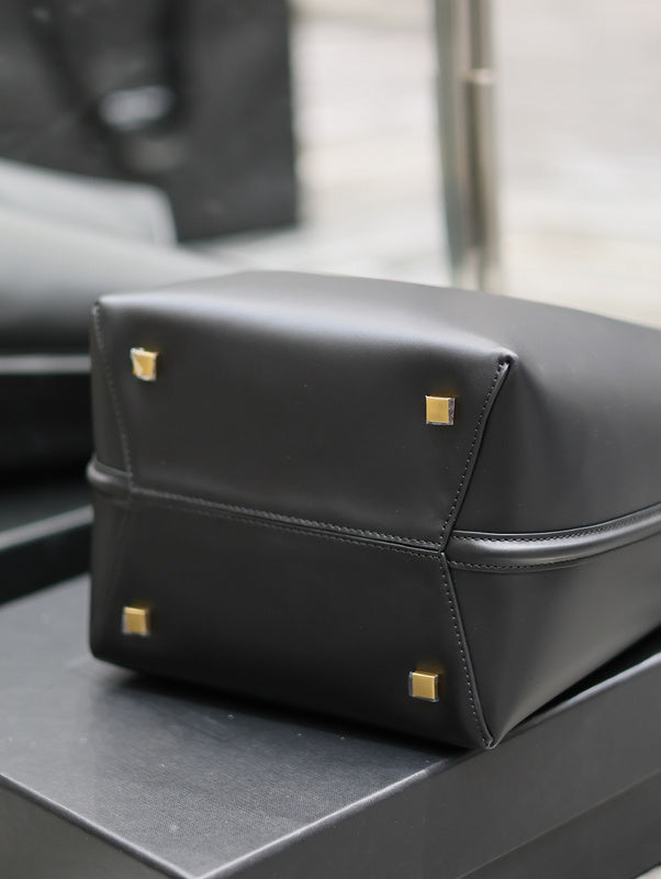 BB - YSL Bag - 1850