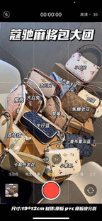LO - CCH Bags - 114