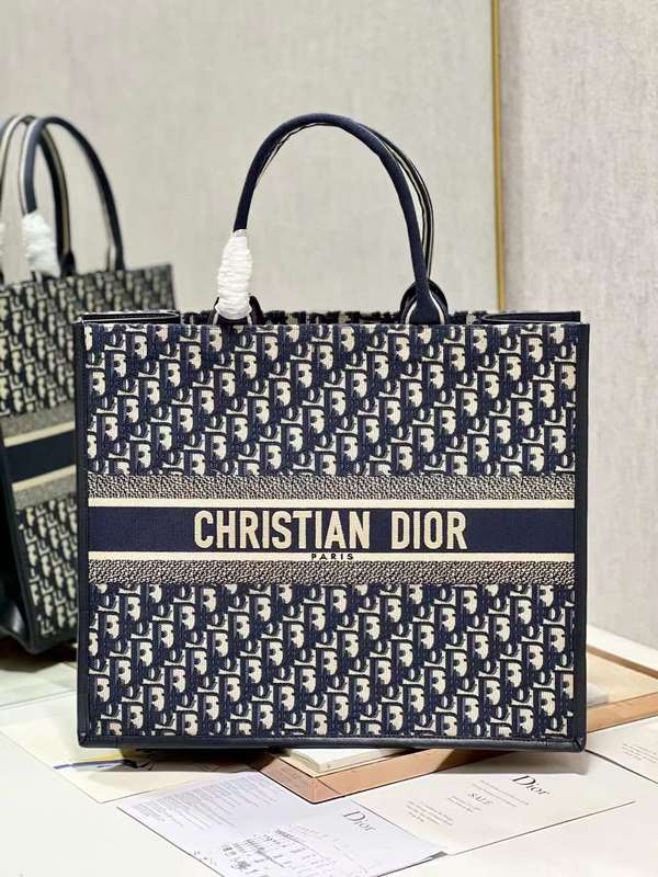 LO - DYOR   BAGS FOR WOMEN - FASHION LUXURY BAGS 027
