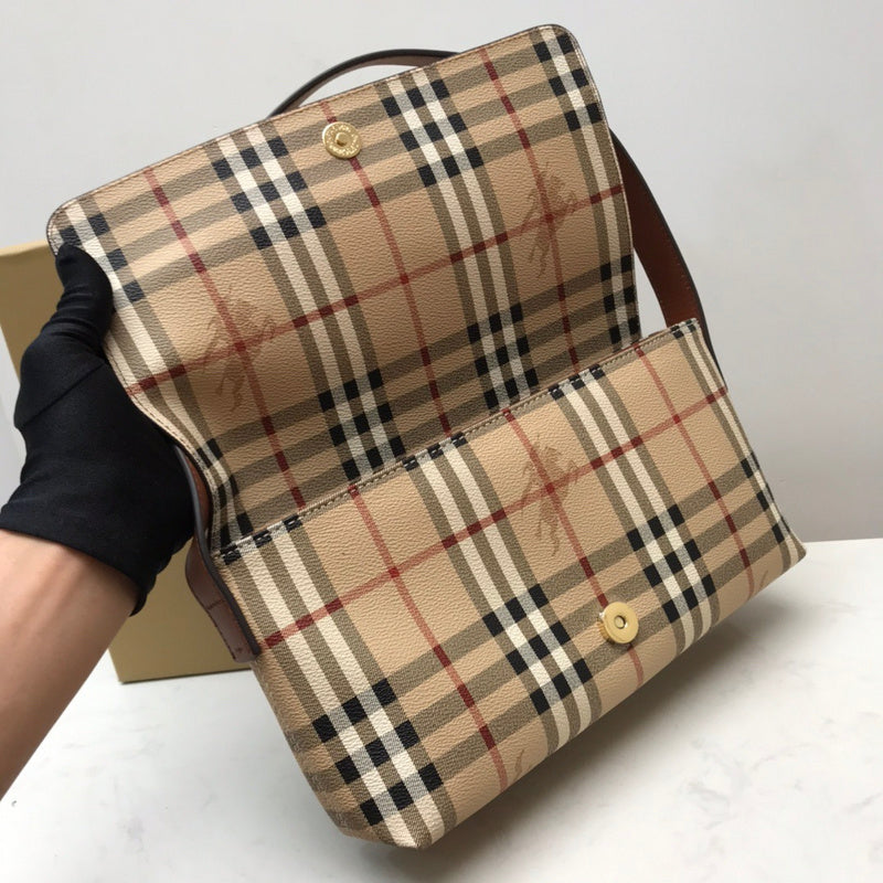 LO - B-BERRY BAGS - 582