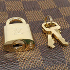 LO-LV bags 1925