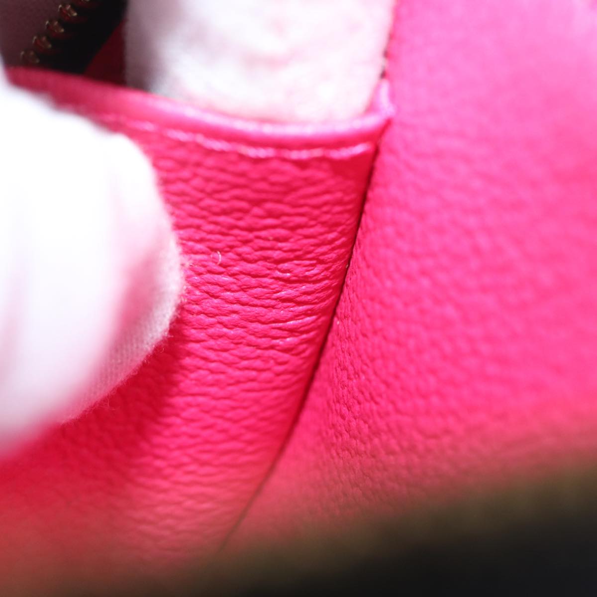 LO-LV bags 806