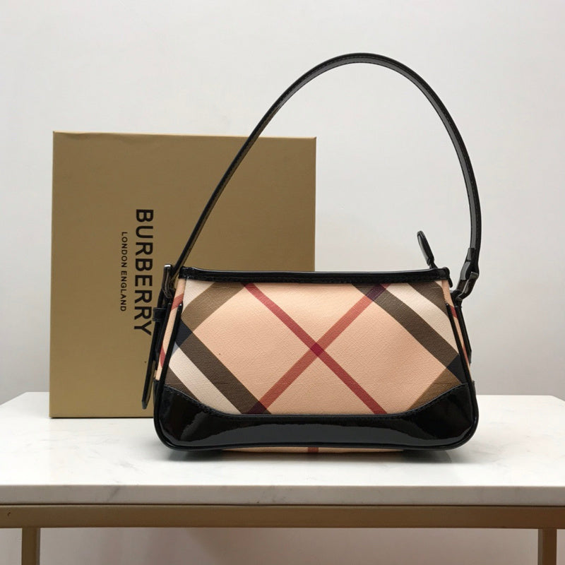 LO - B-BERRY BAGS - 581
