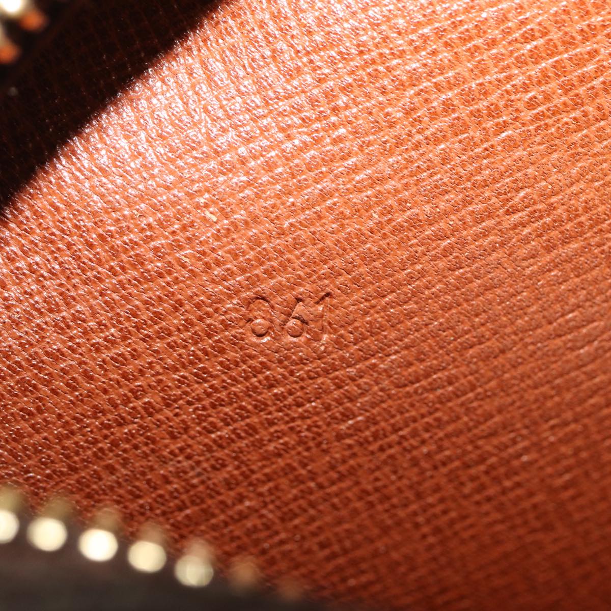 LO-LV bags 1190