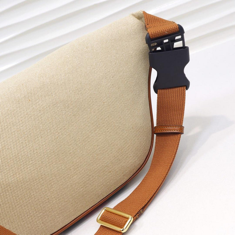 LO - GCC Bags - 1053