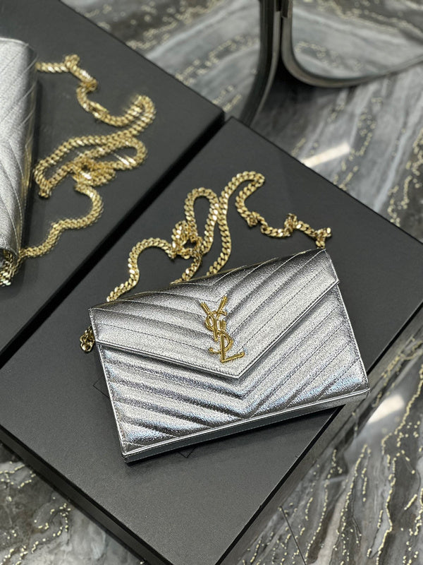 BB - YSL Bag - 1920