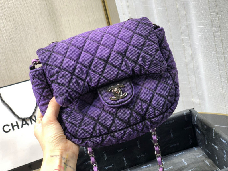LO - CHL Bags - 1953
