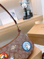 LO - CCH Bags - 303