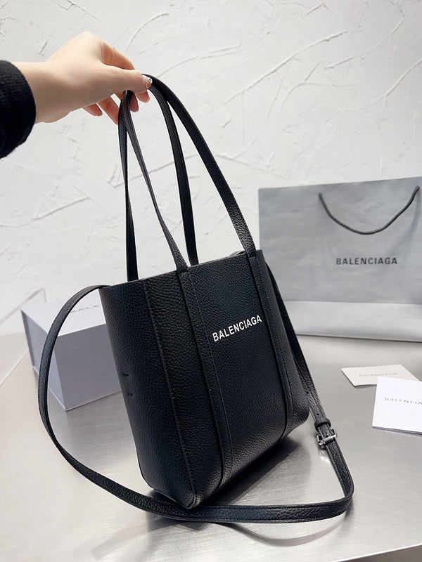 LO - BGA Bags - 1596