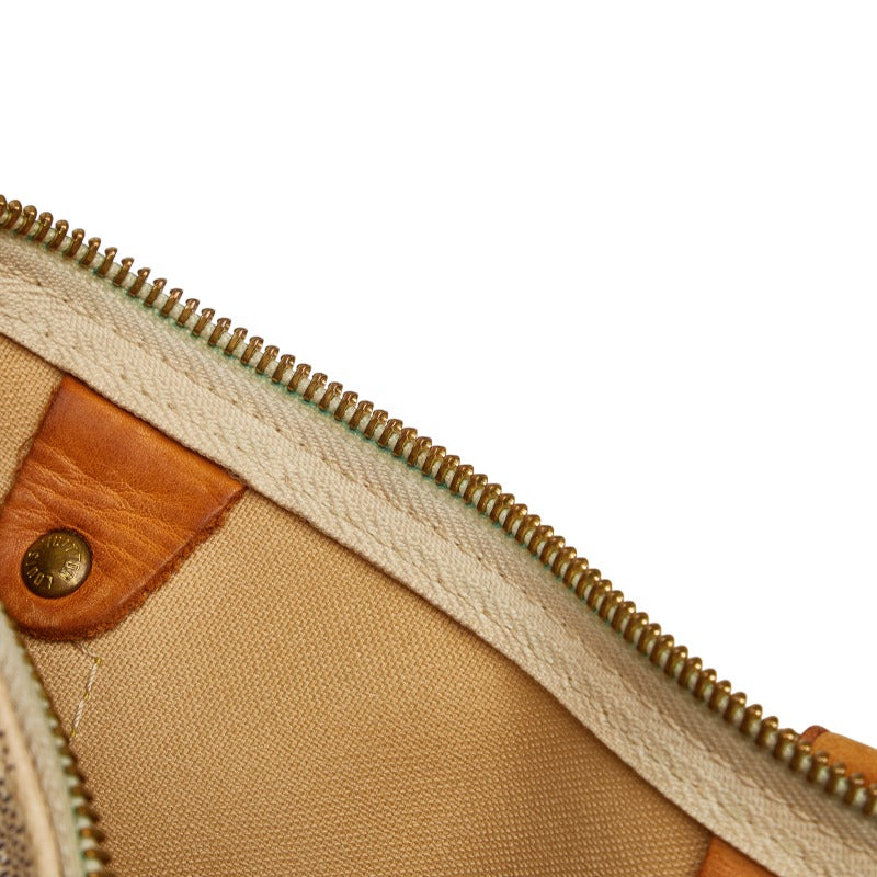 LO-LV bags 2011