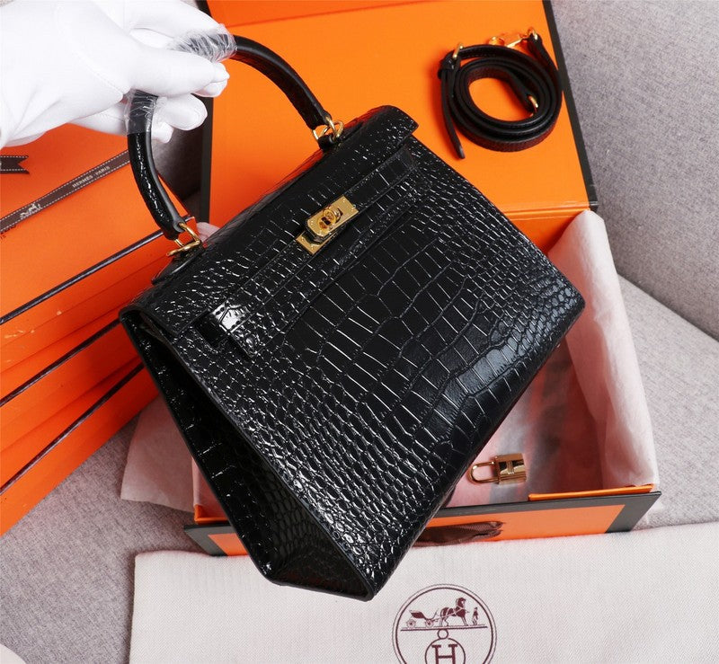 LO - HMS Luxury Bags - 741