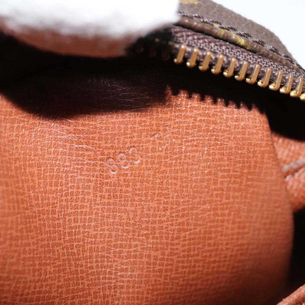 LO-LV bags 971