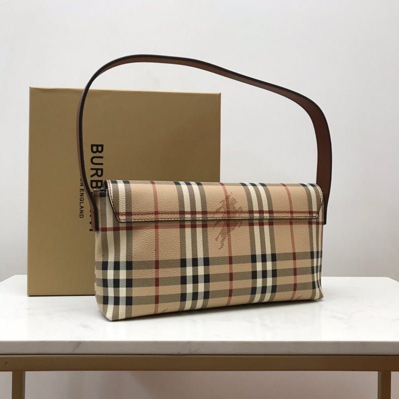 LO - B-BERRY BAGS - 582