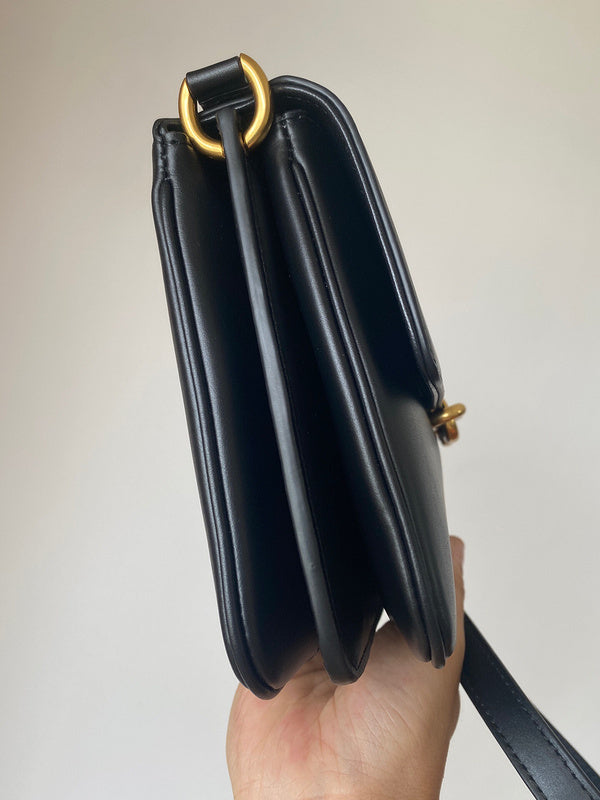BB - YSL Bag - 3678