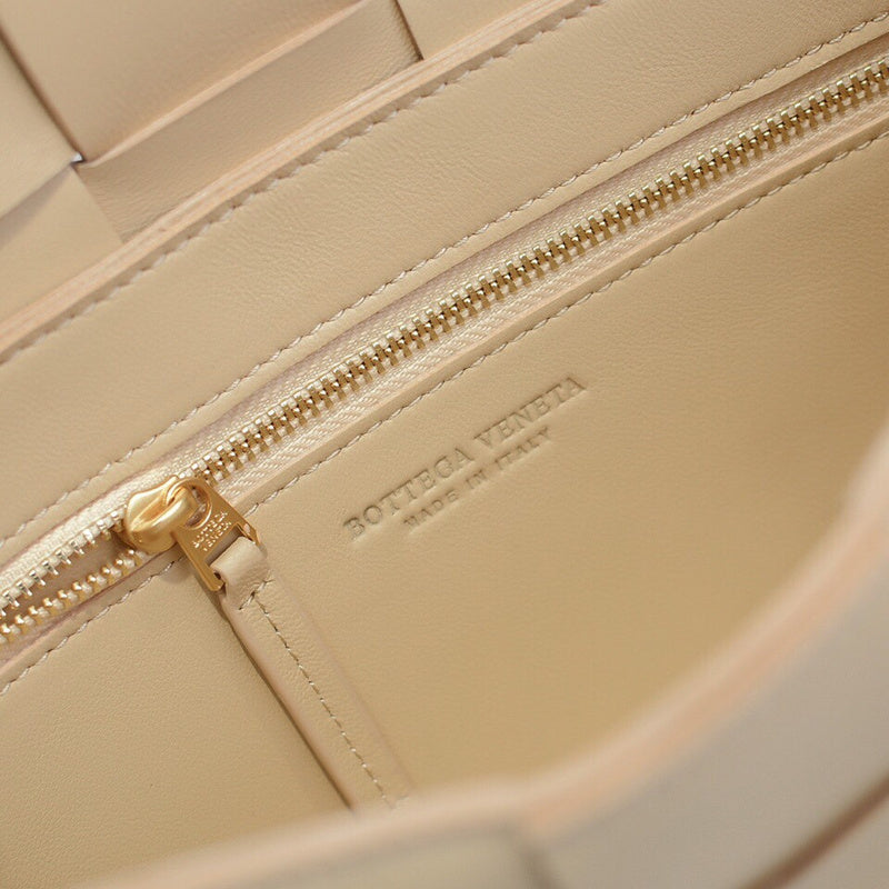 LO - BV Bags - 112