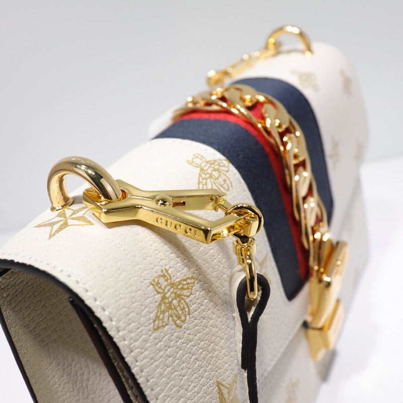 LO - GCC Bags - 3074