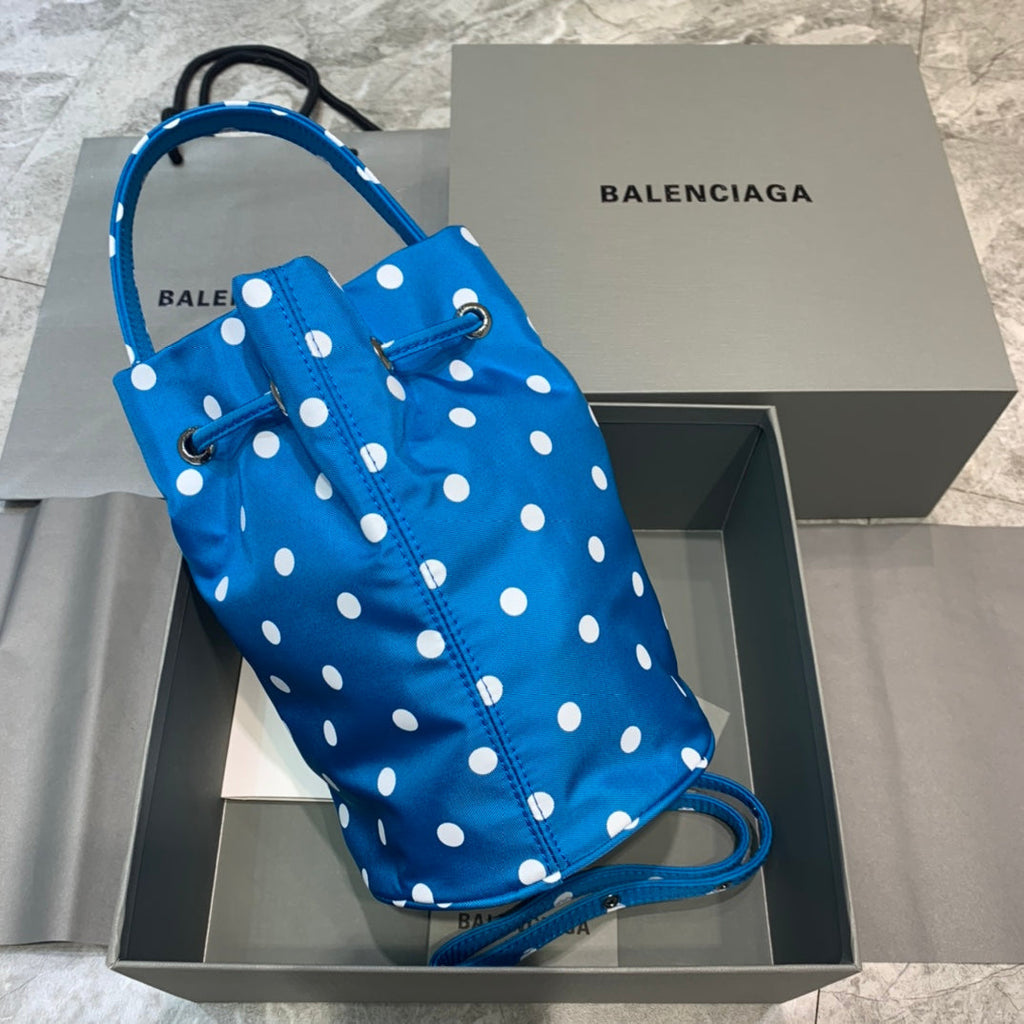 BLN-Ciaga Le Cagole Medium Bucket Bag In Blue, For Women,  Bags 17.6in/45LO