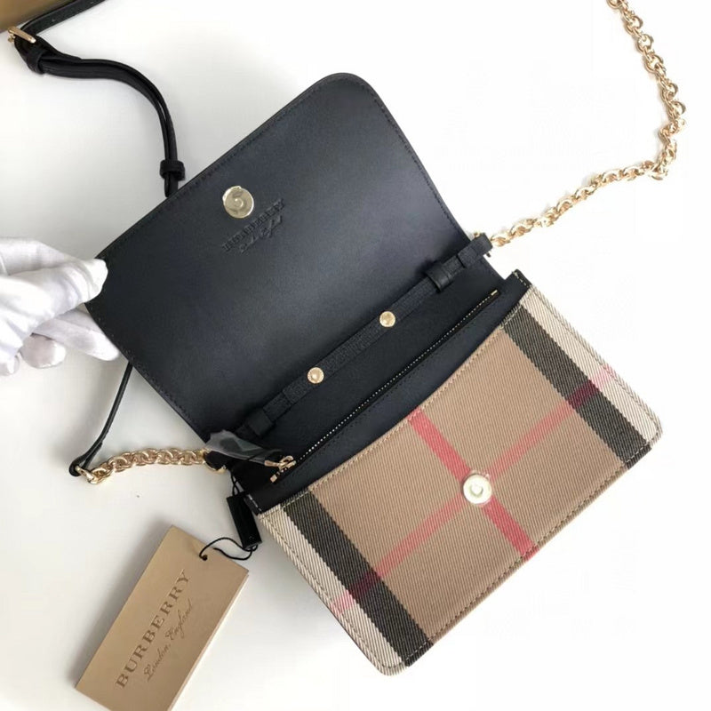 LO - B-BERRY BAGS - 001