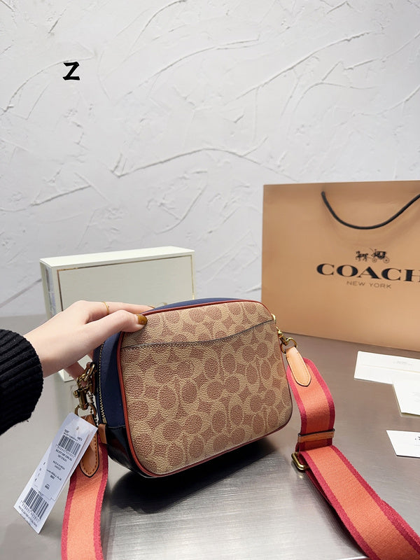 LO - CCH Bags - 406