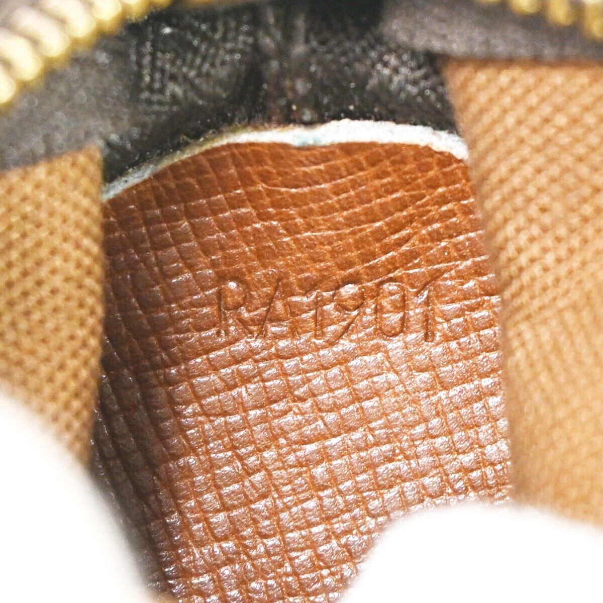 LO-LV bags 694