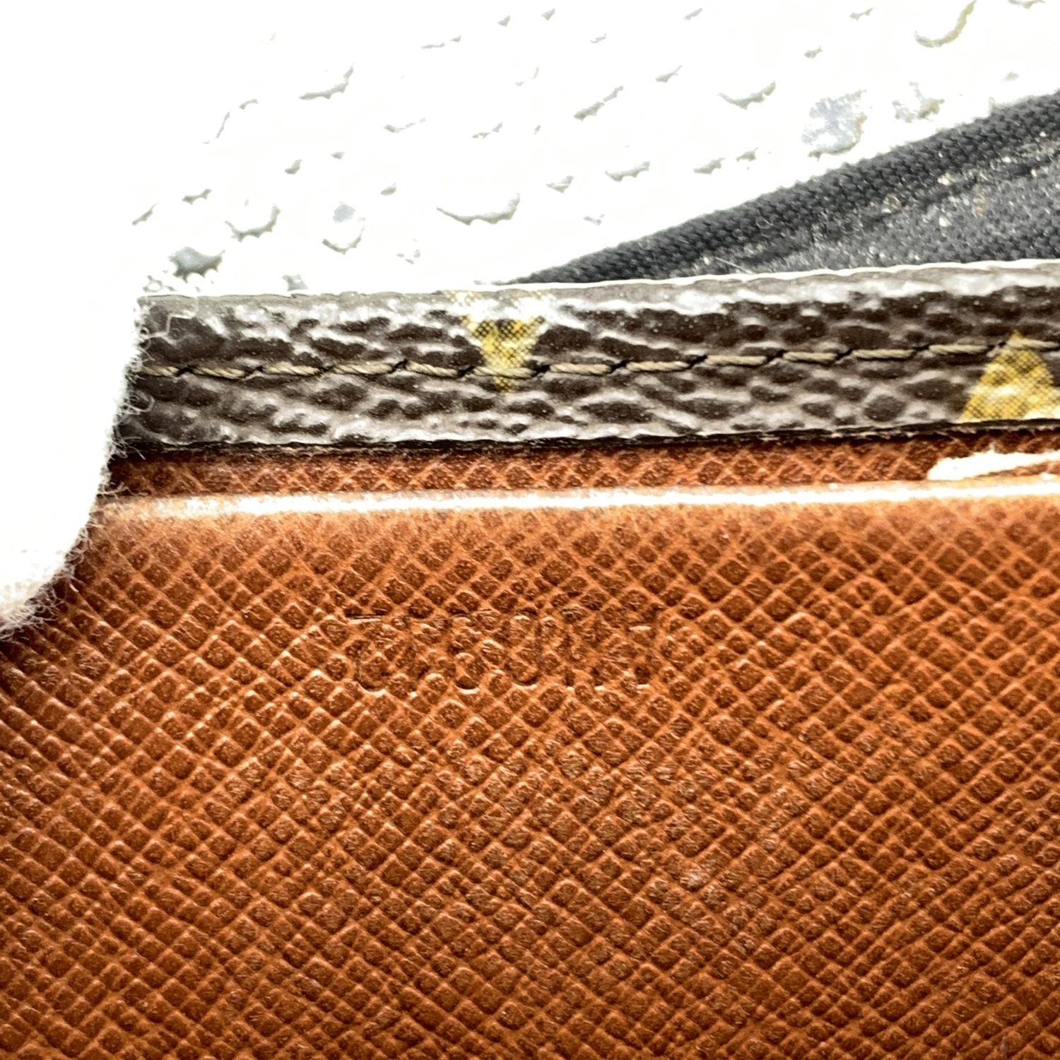 LO-LV bags 2850