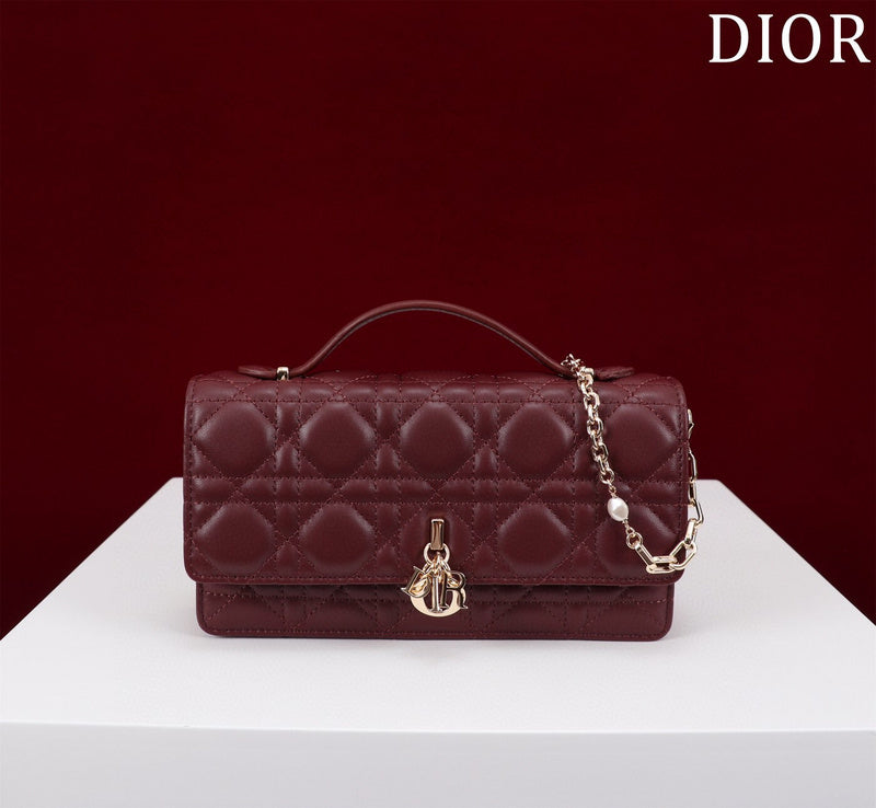 Lusso Official - Dyor Bags - 759
