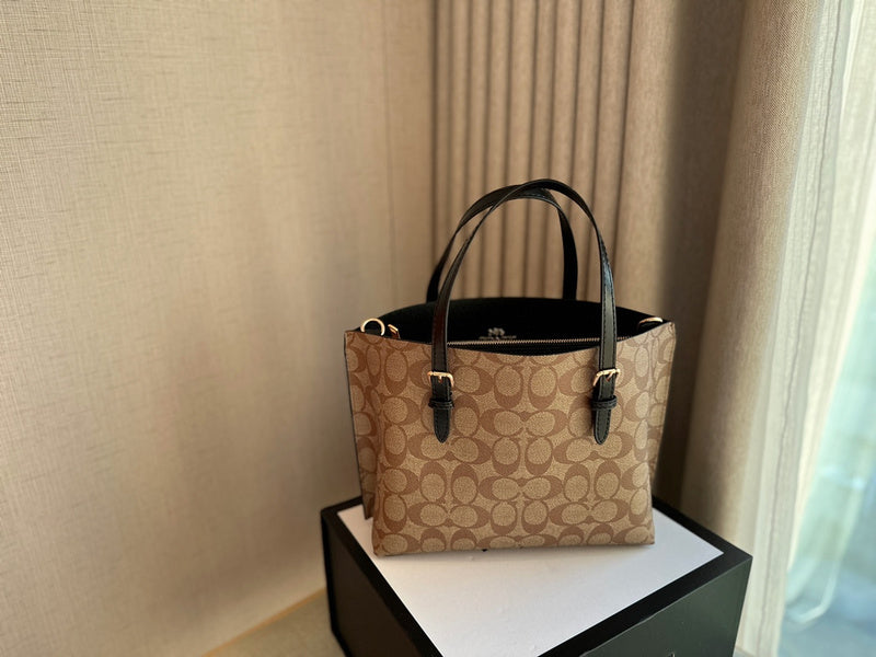 LO - CCH Bags - 442