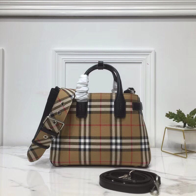B-Berry - BB  Small Banner  Check And Tote Black For Women, Women’s Bags 10.5in/26LO