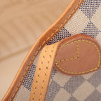 LO-LV bags 2006