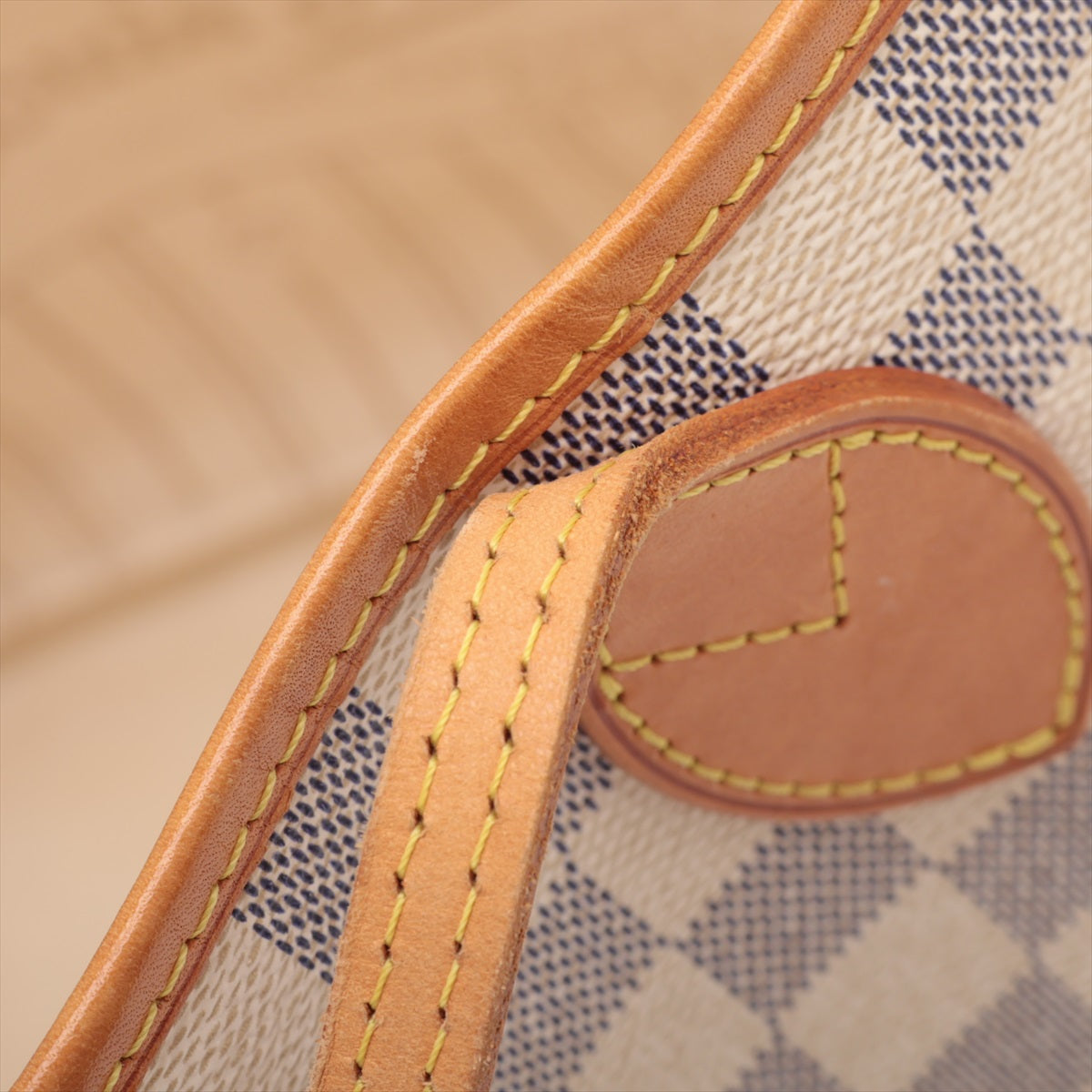 LO-LV bags 2006