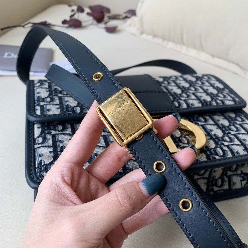 LO - DYOR   BAGS FOR WOMEN - FASHION LUXURY BAGS 243