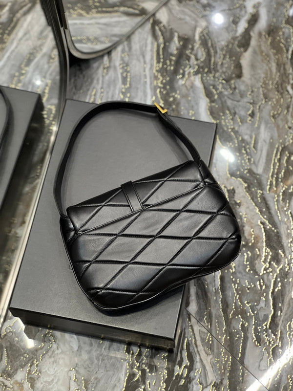 BB - YSL Bag - 2476