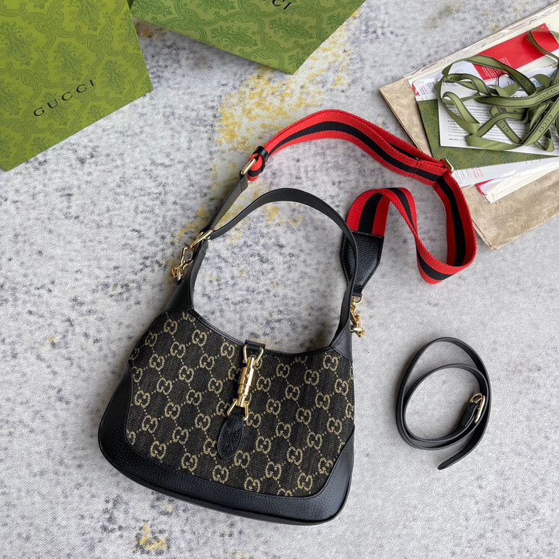 LO - GCC Bags - 1787