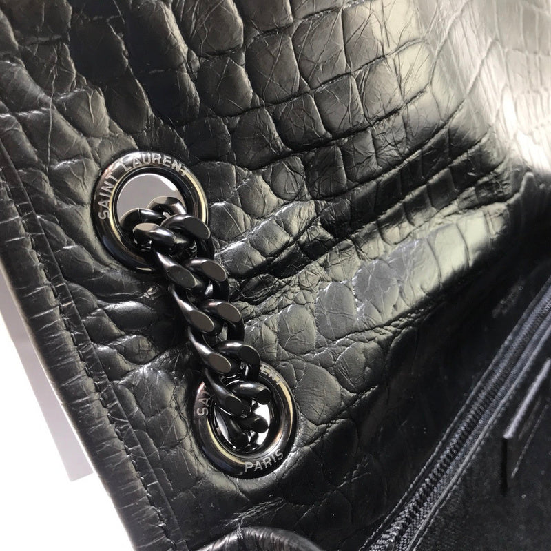 BB - YSL Bag - 2240