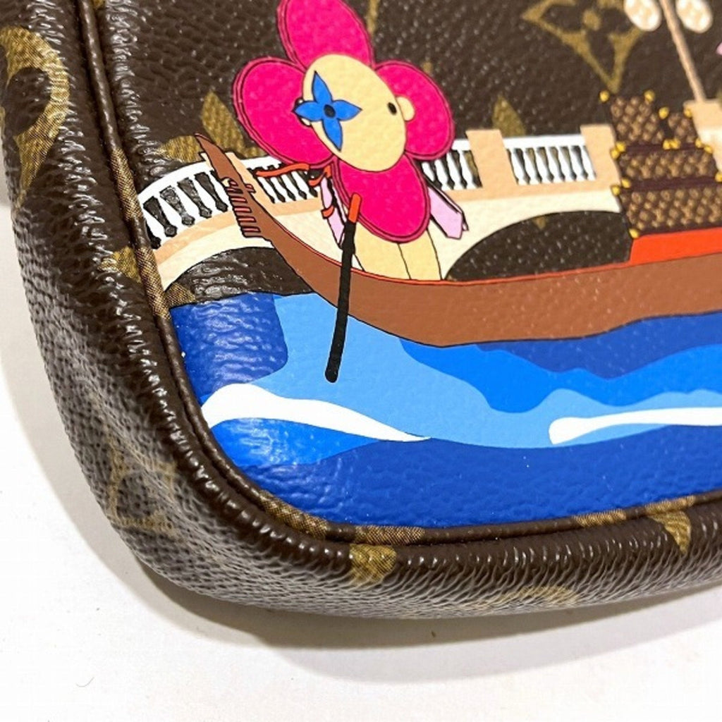 LO-LV bags 787